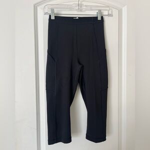 Lululemon Black Speed Crop / Run Crop Leggings with Pockets Sz 4